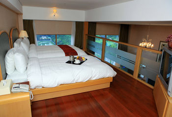 Hotel Avenue Changwon 3*