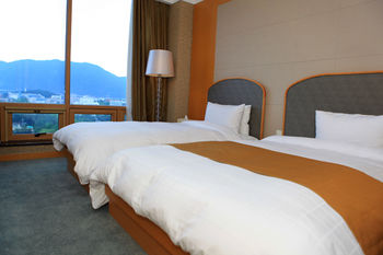 Hotel Avenue Changwon 3*
