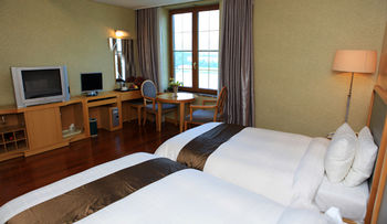 Hotel Avenue Changwon 3*