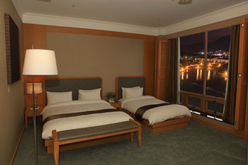 Hotel Avenue Changwon 3*
