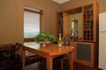 Hotel Avenue Changwon 3*