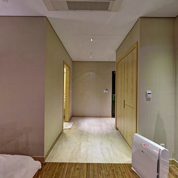 Hotel Avenue Changwon 3*