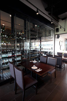 Hotel Avenue Changwon 3*