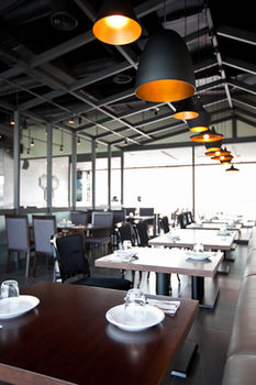 Hotel Avenue Changwon 3*