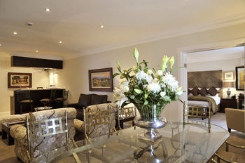 131 on Herbert Baker Boutique Hotel 3*