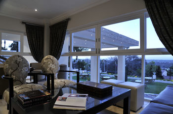 131 on Herbert Baker Boutique Hotel 3*