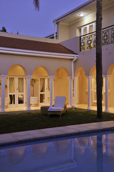 131 on Herbert Baker Boutique Hotel 3*