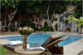 131 on Herbert Baker Boutique Hotel 3*