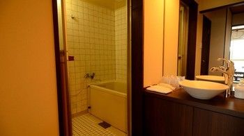 Toba Grand Hotel 3*