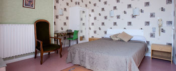 Hotel Le Parisien 0*