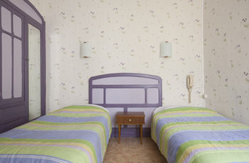 Hotel Le Parisien 0*