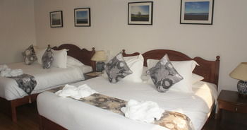 Heeren Straits Hotel 3*