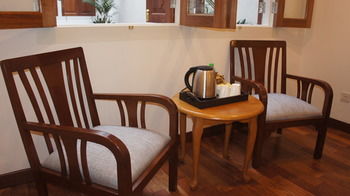 Heeren Straits Hotel 3*