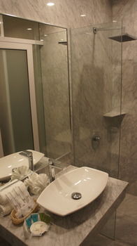 Heeren Straits Hotel 3*