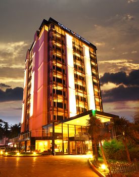 North Point Hotel 0*