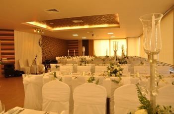 North Point Hotel 0*