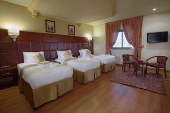 OYO 372 Nawazi Watheer Hotel 3*