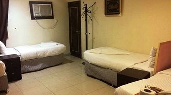 Al Tawfiq Plaza Hotel 1*