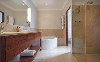 Asara Wine Estate & Hotel 5*