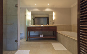 Asara Wine Estate & Hotel 5*