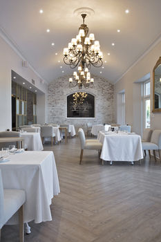 Asara Wine Estate & Hotel 5*