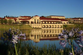 Asara Wine Estate & Hotel 5*