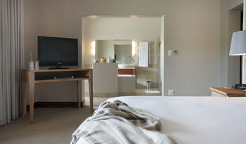 Asara Wine Estate & Hotel 5*