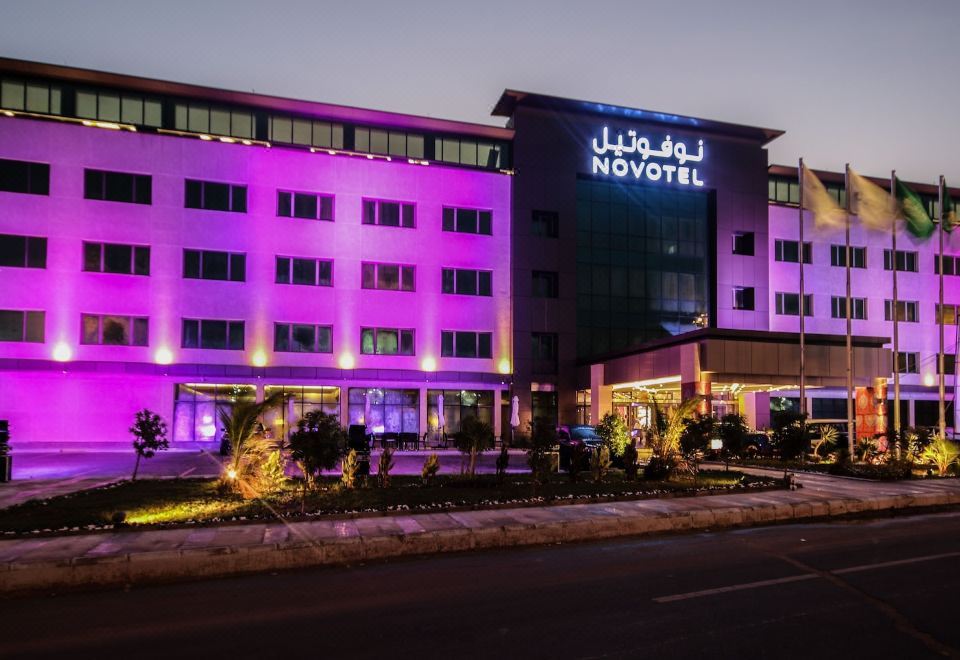Novotel Yanbu 4*