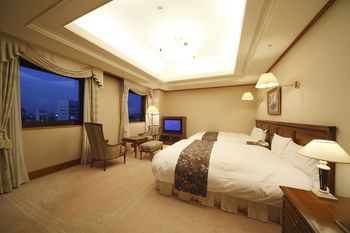 Hotel Racine Sinmaebashi 3*