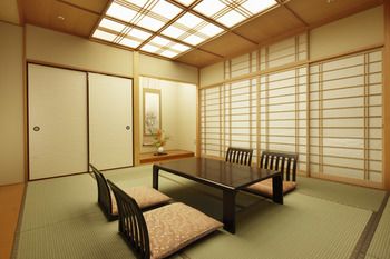 Hotel Racine Sinmaebashi 3*