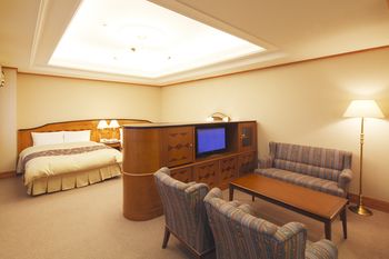 Hotel Racine Sinmaebashi 3*