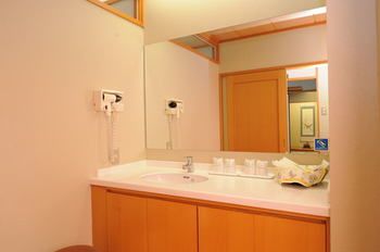 Hotel Racine Sinmaebashi 3*
