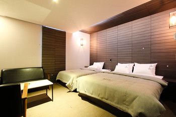 Louis Boutique Hotel 3*