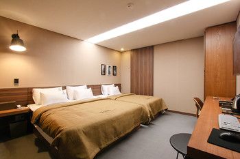 Louis Boutique Hotel 3*