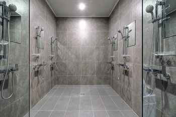 H Avenue Hotel Kondae 3*
