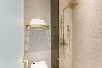 H Avenue Hotel Kondae 3*