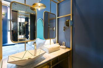 H Avenue Hotel Kondae 3*