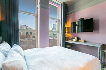 H Avenue Hotel Kondae 3*