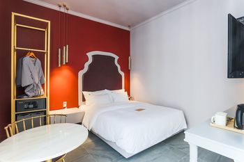 H Avenue Hotel Kondae 3*