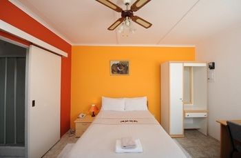 Hotel Uhland 3*