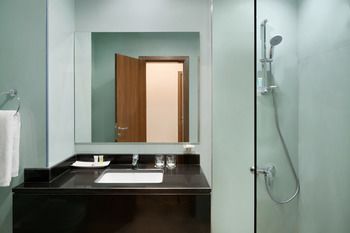 Ramada Encore by Wyndham Al Khobar Olaya 3*