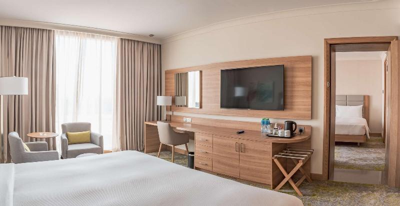 Hilton Garden Inn Kuwait 4*