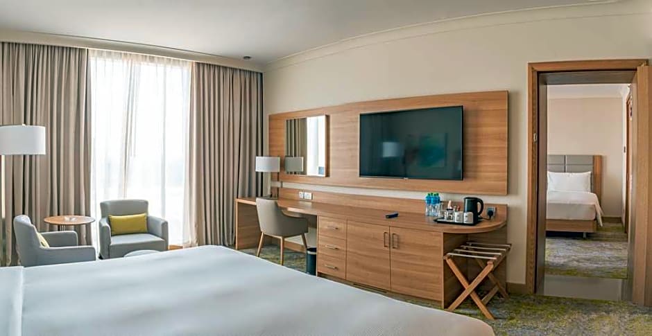 Hilton Garden Inn Kuwait 4*