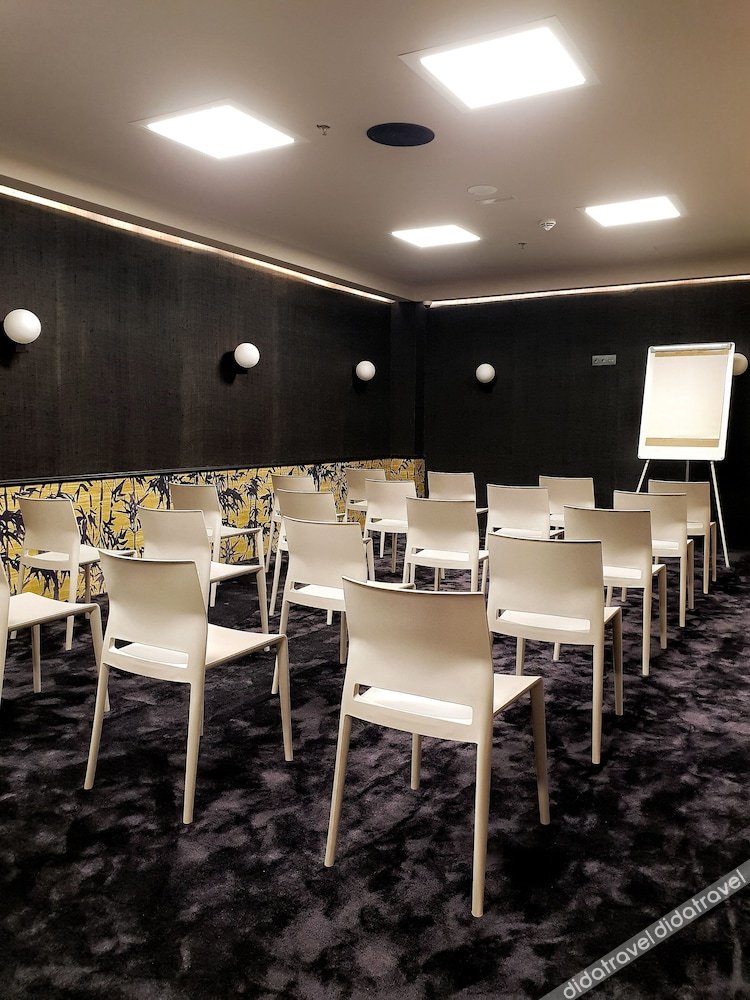 Hotel Zenit Convento San Martin 4*