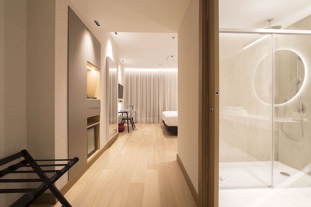 Hotel Zenit Convento San Martin 4*