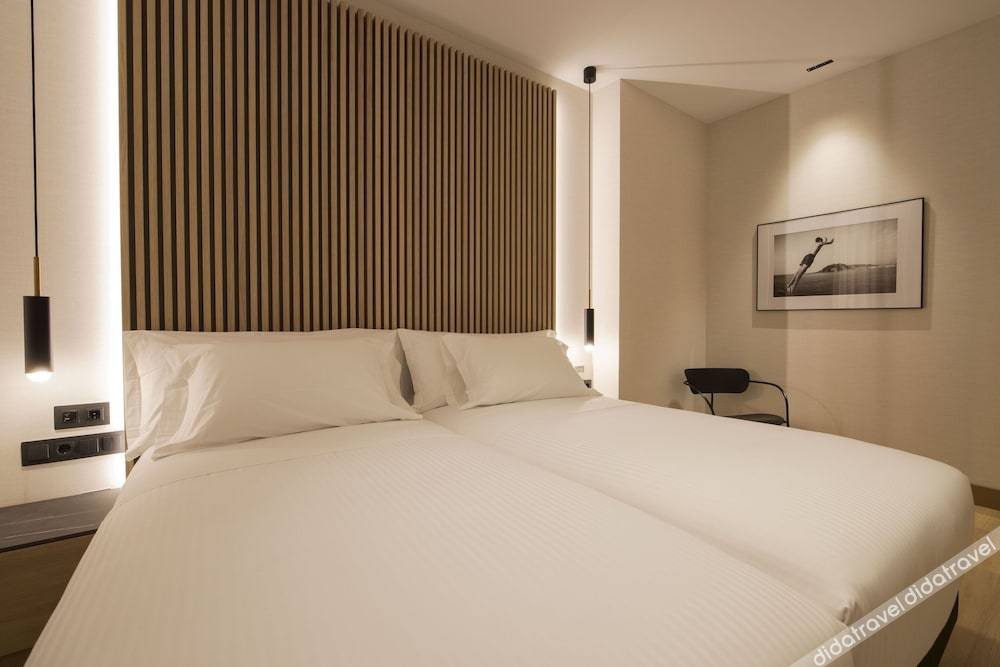 Hotel Zenit Convento San Martin 4*