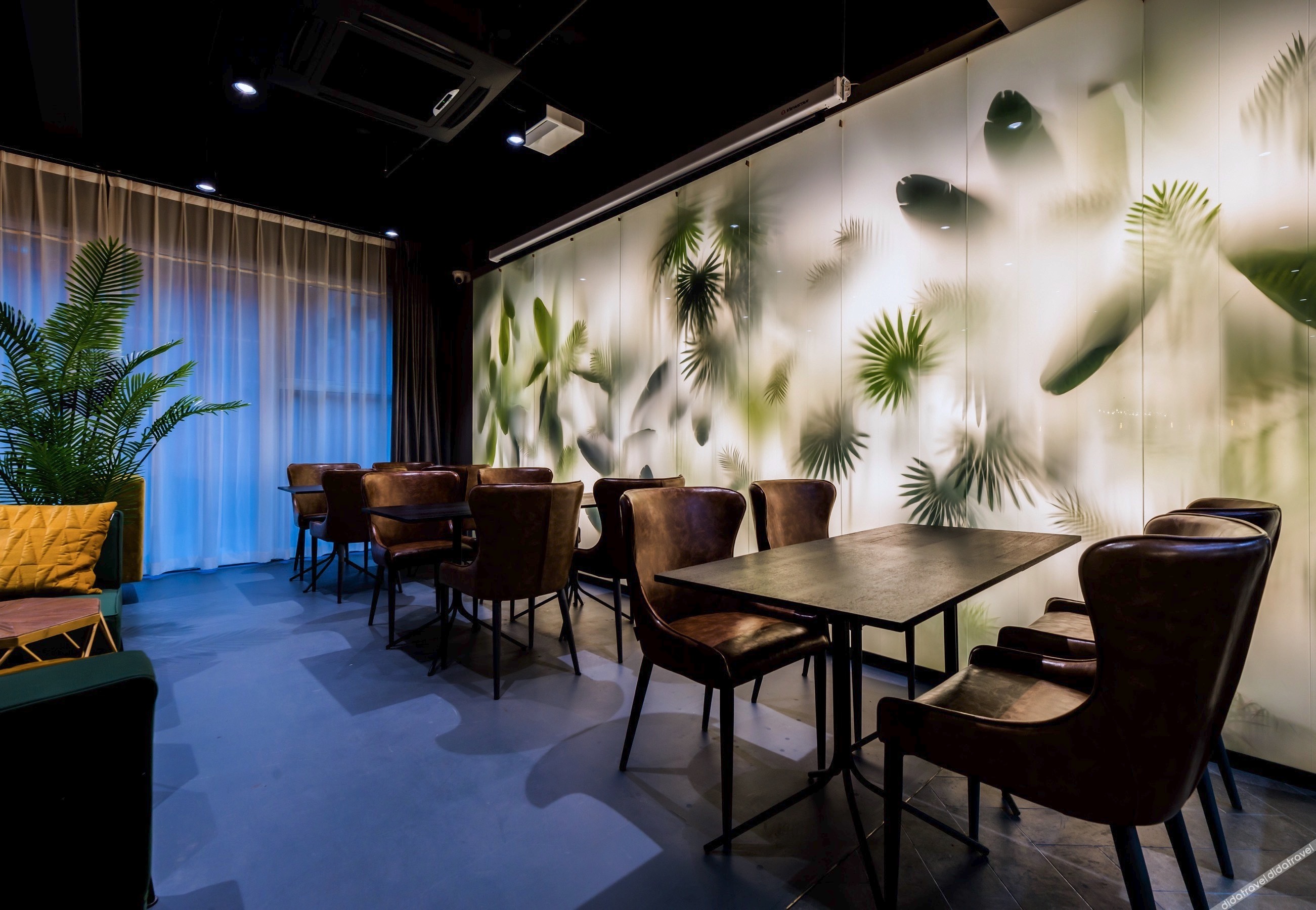 HEONIC ART WELLNESS HOTEL & SUITES - Signature Family Suites - Cat Therapy - Aesop SPA 3*