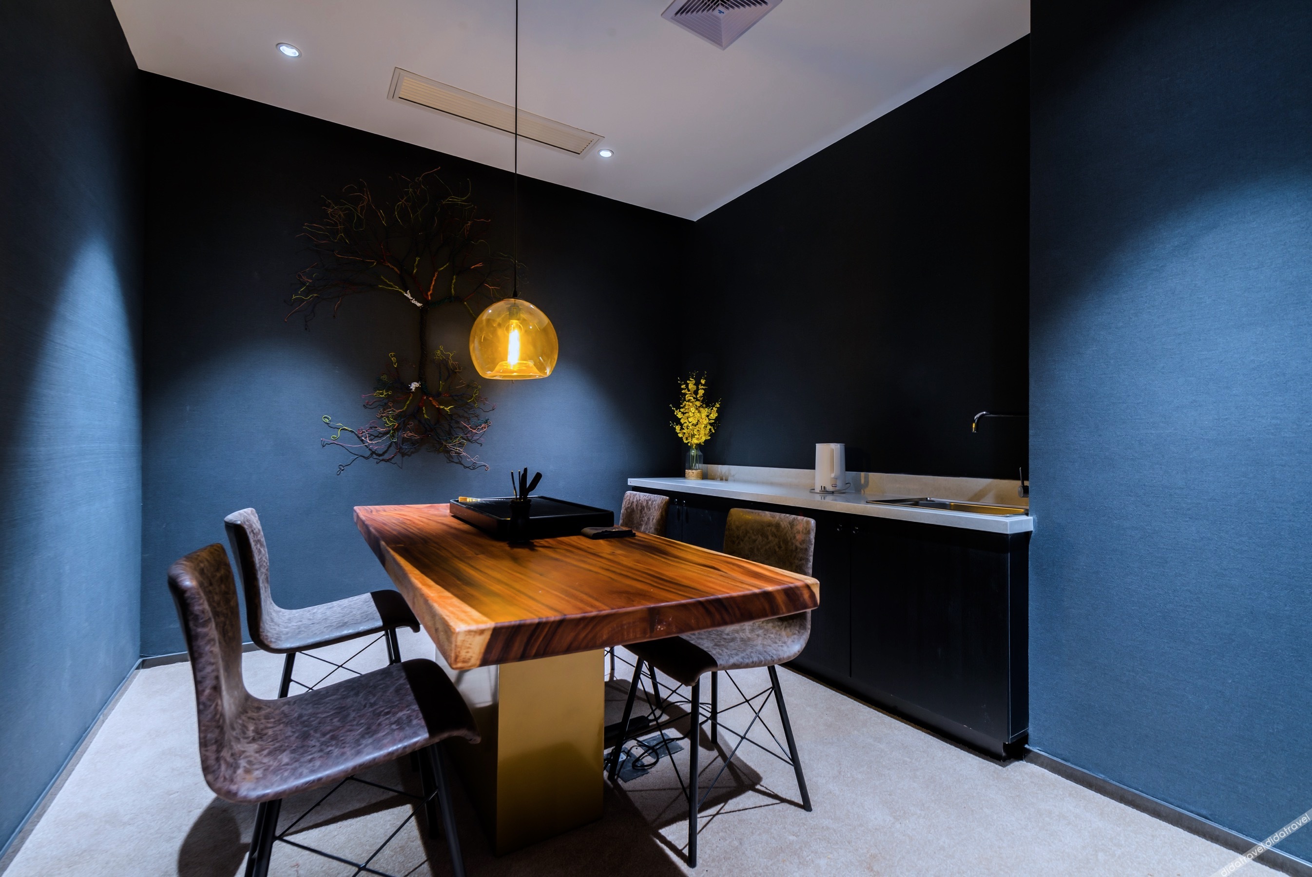 HEONIC ART WELLNESS HOTEL & SUITES - Signature Family Suites - Cat Therapy - Aesop SPA 3*
