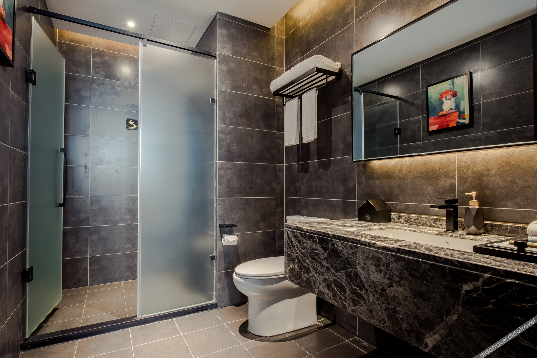 HEONIC ART WELLNESS HOTEL & SUITES - Signature Family Suites - Cat Therapy - Aesop SPA 3*