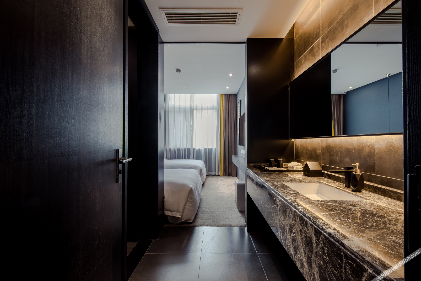 HEONIC ART WELLNESS HOTEL & SUITES - Signature Family Suites - Cat Therapy - Aesop SPA 3*